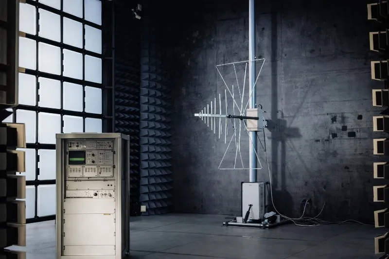 3M Compliant Semi-Anechoic Chmaber